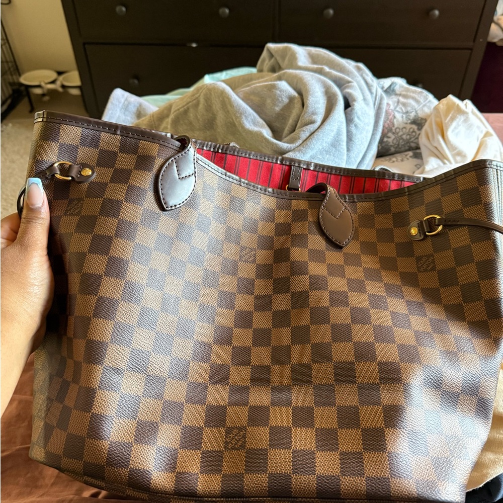 Louis Vuitton Neverfull MM